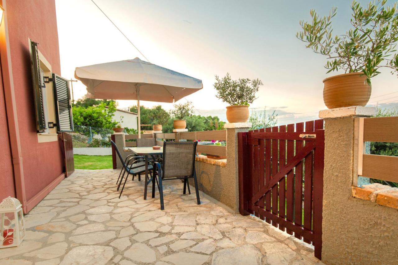 Alesti House With Garden And Private Beach Access Бенитсес Экстерьер фото